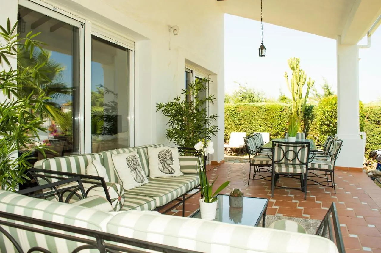 Villa Bendex Estepona Costa Del Sol 0*,  إسبانيا